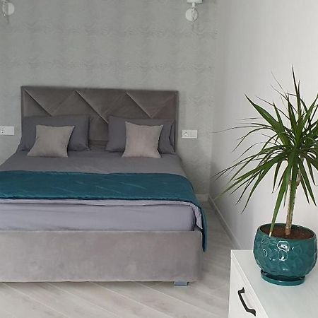 Flat in the city center Poltava Exterior foto